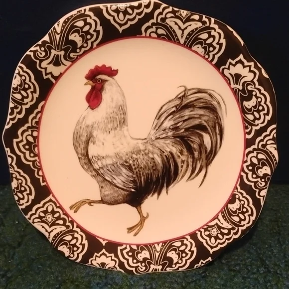 Cracker Barrel Black and White Rooster Dinner Plate - Picture 4 of 4
